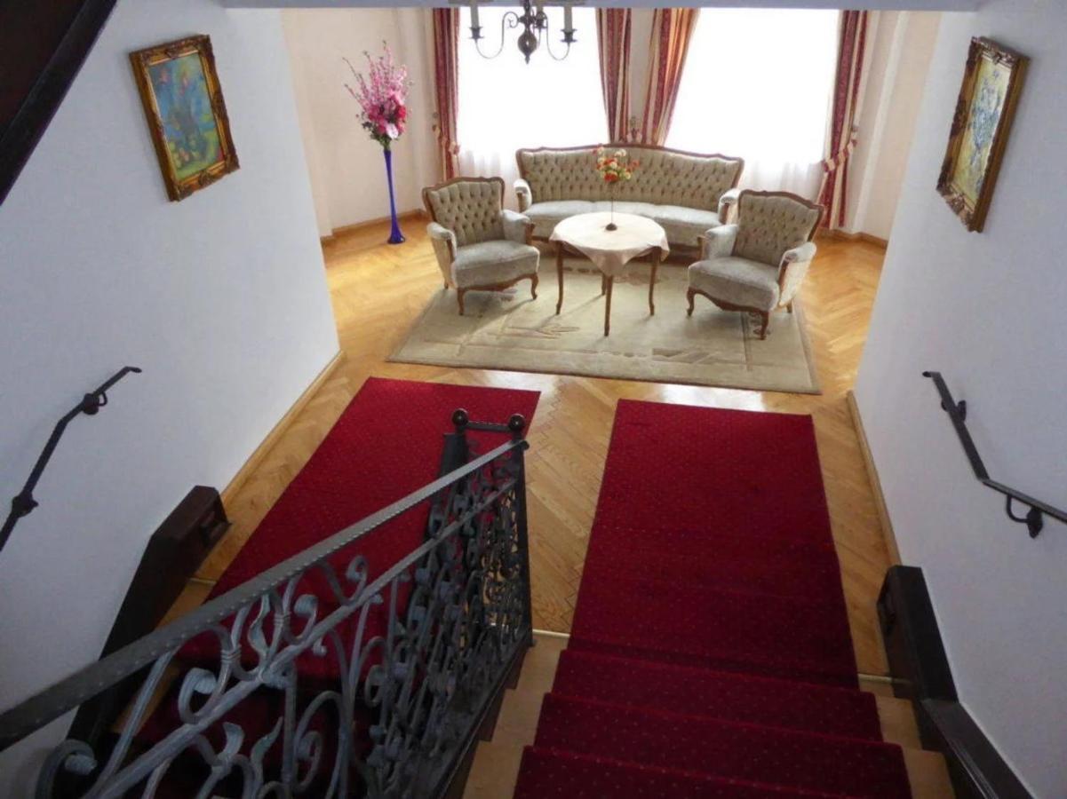 Viilla Rezidence Bed and Breakfast Kudowa-Zdrój Exterior foto